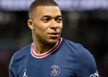 El PSG haría una oferta de 120 millones por una figura sudamericana en caso que Mbappé se vaya