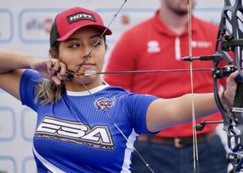 Arquera salvadoreña Paola Corado ganó oro en Eslovenia