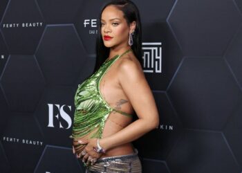Rihanna planea criar a su bebé en Barbados