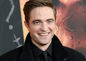Robert Pattinson cumple 36 años y los fans lo celebran en redes sociales