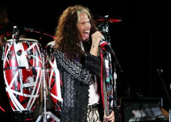 Aerosmith cancela conciertos por rehabilitación de Steven Tyler