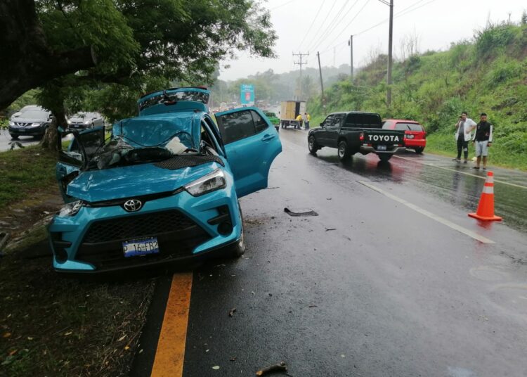 Fuerte accidente de tránsito deja un fallecido en carretera Panamericana
