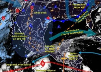 Decretan alerta verde por onda tropical