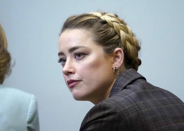 Amber Heard no podrá usar foto de su labio partido como evidencia en el juicio contra Johnny Depp
