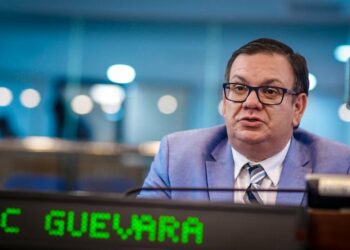 Christian Guevara expone a diputados que no votaron por la prórroga del régimen de excepción