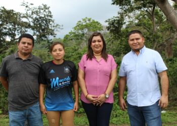 Diputados de Nuevas Ideas mantienen acercamiento con la población para atender sus necesidades