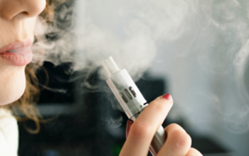 Fosalud desarrolla simposio sobre los peligros del vapeo en el Día Mundial Sin Tabaco