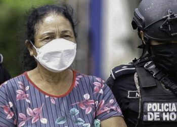 ¿Quién es Herlinda Bobadilla, la acusada de liderar un cártel del narcotráfico en Honduras?