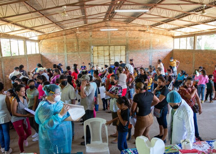 Diputados de Nuevas Ideas realizan jornada de salud y entrega de medicamentos