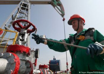 Los países del G7 se comprometieron a dejar de importar petróleo ruso