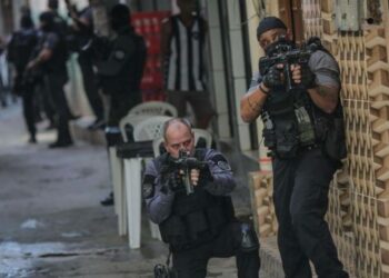 Operación policial deja 11 muertos en favela de Río de Janeiro, Brasil