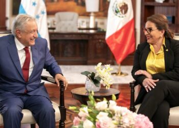 Xiomara Castro puso en duda la participación de Honduras en la Cumbre de las Américas