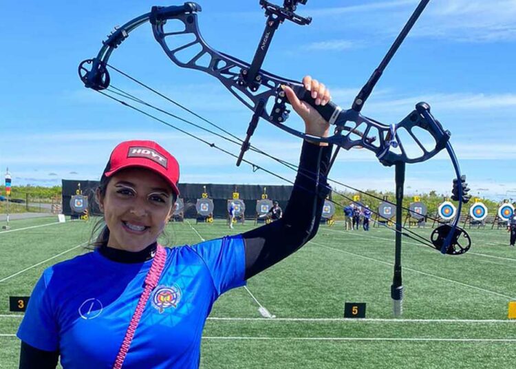Paola Corado es finalista y asegura plata en el Panamericano Juvenil de tiro con arco en Canadá