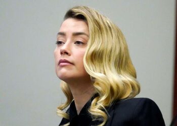 Amber Heard habla por primera vez tras haber sido derrotada por Johnny Depp