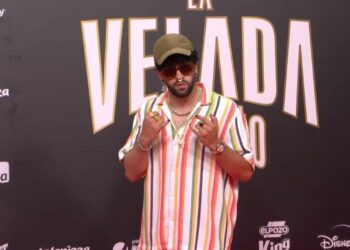 Bad Bunny y su aparición sorpresa en la alfombra roja de la Velada del Año II