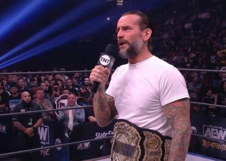 “La mala noticia es que estoy lesionado y necesito cirugía”: CM Punk anunció su retiro temporal de los cuadriláteros 