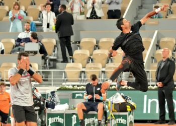 (IMÁGENES) Así fue la histórica victoria de Marcelo Arévalo en el Roland Garros 2022