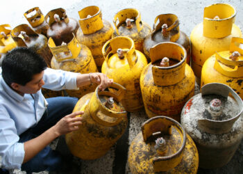 Ministerio de Economía verificó que no existan cobros indebidos en las distribuidoras de gas licuado en Santa Ana