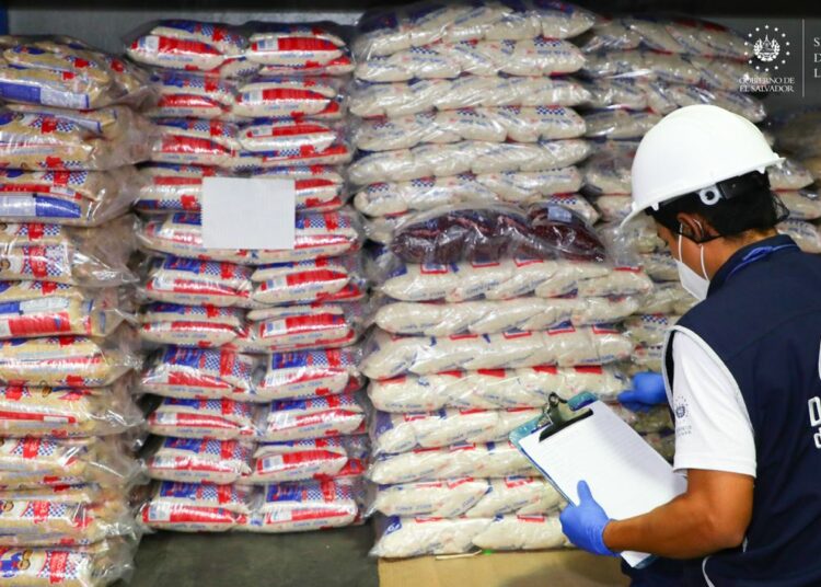 Defensoría del Consumidor verifica precios de granos básicos