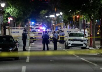 Un tiroteo en Filadelfia dejó al menos tres muertos y 11 heridos