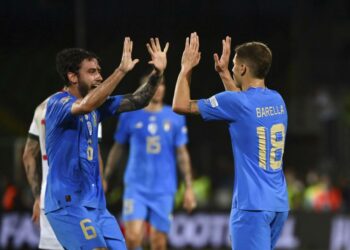 Italia derrotó a Hungría y Alemania igualó con Inglaterra en la Liga de Naciones de la UEFA