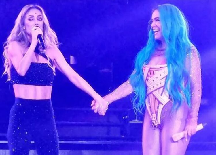 Karol G y Anahí cantaron “Sálvame”, logrando cumplir el sueño de todos los fans