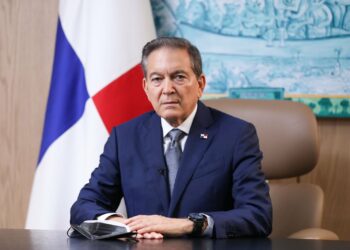 El presidente de Panamá Laurentino Cortizo anuncia que padece cáncer