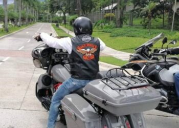 Fiscalía presentó requerimiento contra motociclista que golpeó a un adulto mayor