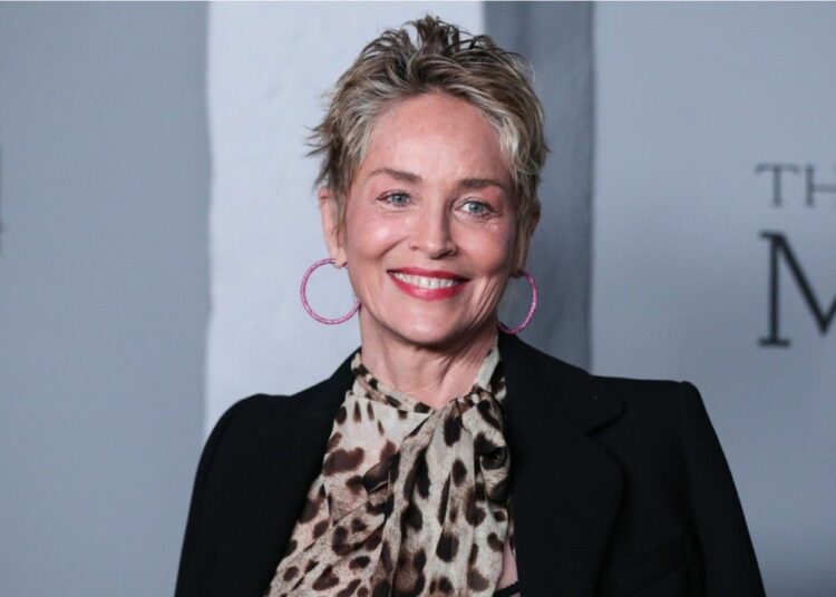 Sharon Stone sufrió nueve abortos espontáneos antes de adoptar a sus tres hijos