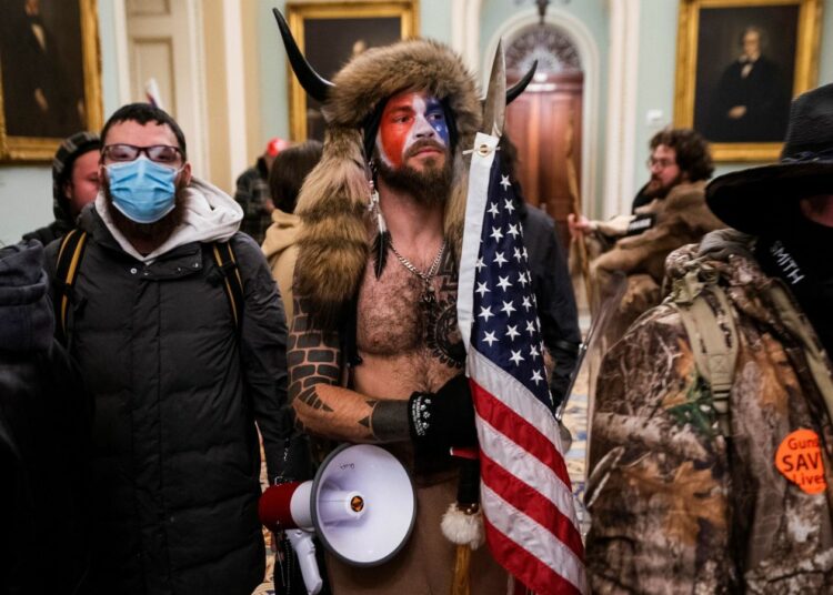 Trump no alertó a Guardia Nacional en toma del Capitolio