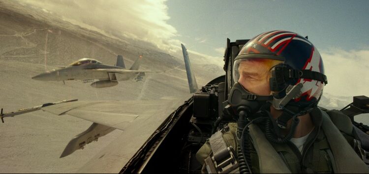 Top Gun: Maverick rompe nuevo récord de taquilla con una caída de ingresos mínima