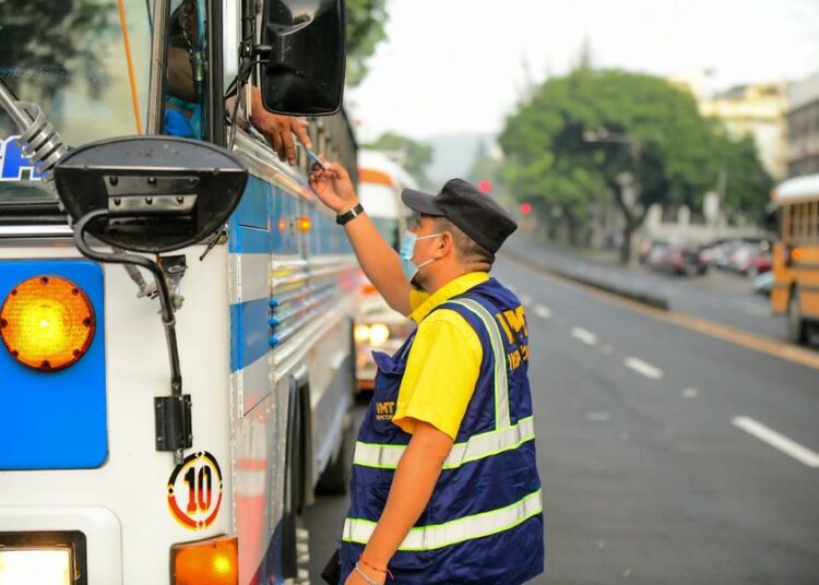 VMT mantiene controles vehiculares en diferentes puntos del país