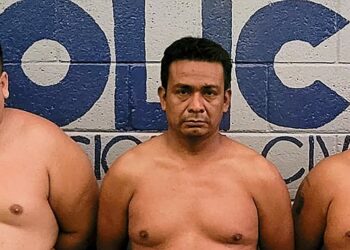 Tres pandilleros son capturados en la colonia Montreal en Mejicanos