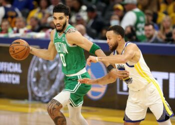 Los Celtics vencieron 120-108 a los Warriors y tomaron ventaja 1-0 en las finales de la NBA