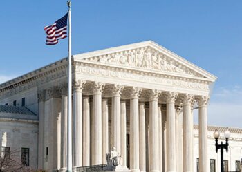 Corte Suprema de EEUU falla contra inmigrantes detenidos