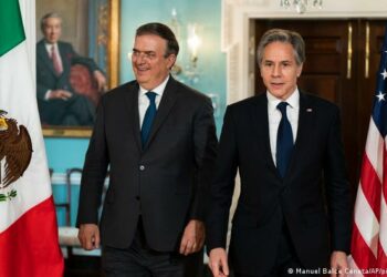 México pide nueva relación entre EE.UU. y las Américas al cierre de la Cumbre