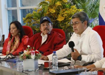 Nicaragua nacionaliza a colaboradores de expresidente de Honduras, Juan Orlando Hernández