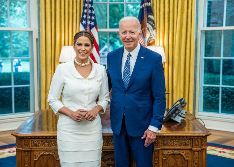 Milena Mayorga se reúne con presidente de EE. UU. Joe Biden