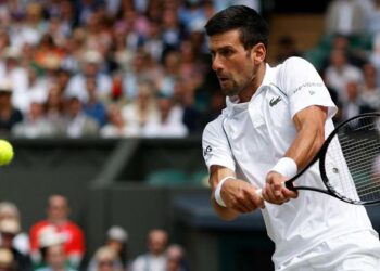 Djokovic sigue a paso firme en Wimbledon y mostró su mejor versión en la victoria de segunda ronda contra Kokkinakis