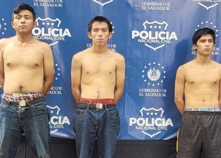 Tres terroristas son capturados por la PNC en Las Margaritas, Soyapango