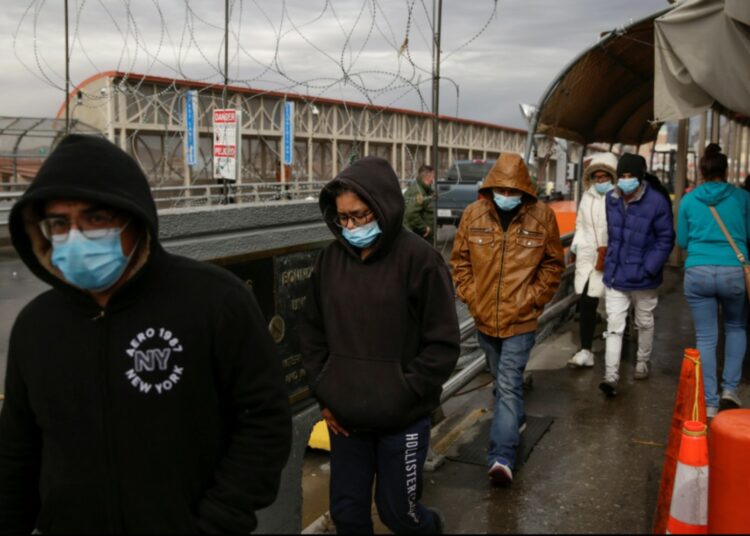 Corte Suprema de EEUU dio luz verde a Biden para terminar el programa “Quédate en México” de la administración Trump