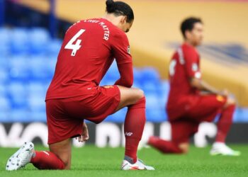 Alarmante informe de FIFA: al menos la mitad de los futbolistas sufre abuso en las redes sociales