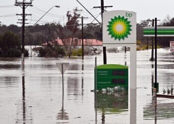 Australia ordena evacuación de miles de personas por inundaciones