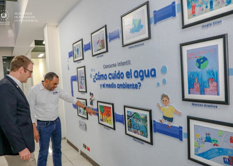 ANDA junto a Embajada de Reino Unido presentaron pinturas de niños ganadores del concurso enfocado en cuido del medio ambiente
