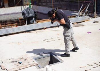 Realizan allanamiento en fábrica de St. Jack’s para determinar el origen de agua contaminada en quebrada El Piro