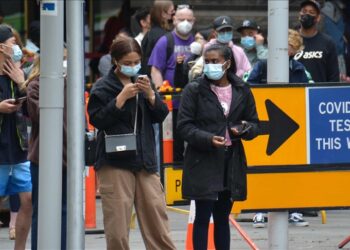 El gobierno de Australia pide volver al teletrabajo ante nueva ola de COVID-19