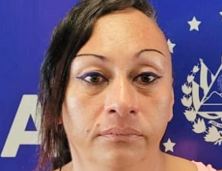 Peligrosa mujer extorsionista es capturada en el centro de San Salvador
