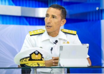 «Estamos desplegados a nivel nacional para asistir a la población»: Ministro de Defensa