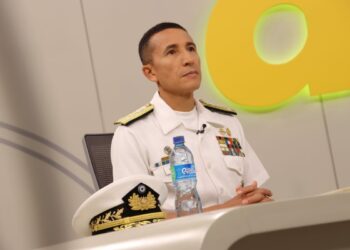 “Seguimos dando golpes a las pandillas, continuamos desmantelando campamentos”: Ministro de Defensa