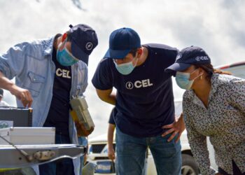 CEL realiza el último monitoreo de calidad de agua y aire en los ríos Urbina y Tomayate 